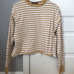 Brandy Melville Yellow-striped cropped long sleeve
